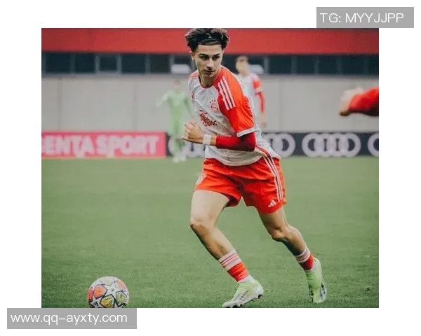 德转消息：汉诺威小将阿塞科引多队关注拜仁可250万欧回购