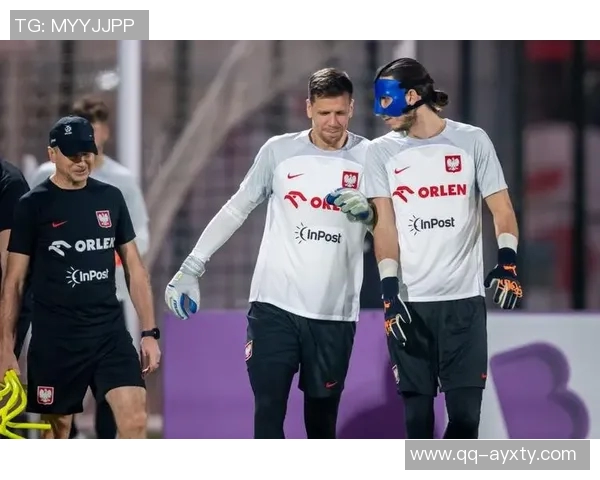 波兰美食对决西班牙海鲜饭什琴斯尼称猪肉排更胜一筹